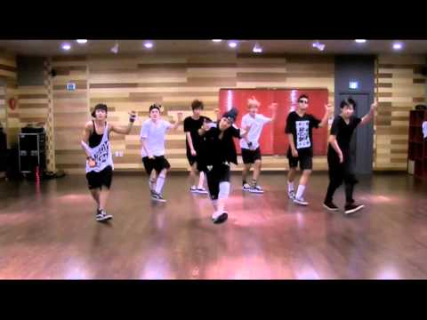 BTS - Bulletproof vs Exo - Two moons feat. Key