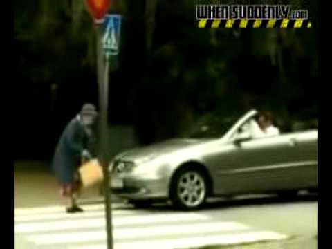 Video old lady mercedes airbag #2