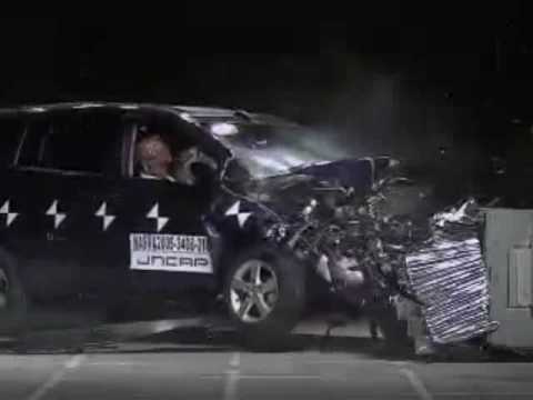 Video Crash Test Mazda Mazda 5 (Terractacy) 2005 - 2008