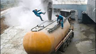 Невероятные Ошибки на Заводе, Попавшие на Камеру