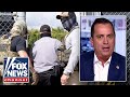 Sniper suspect in Dallas shooting used ICE tracking apps