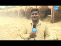 ఏలూరు జిల్లాను వదలని వరద | Huge Flood Water in Eluru District | Weather Updates | @SakshiTV  - 03:28 min - News - Video