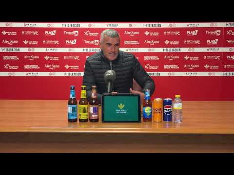 VICENTE PARRAS (Entrenador Teruel) CD Teruel 0-1 Juventud Torremolinos / J13 - 1ª RFEF G2 / Fuente: YouTube CD Teruel