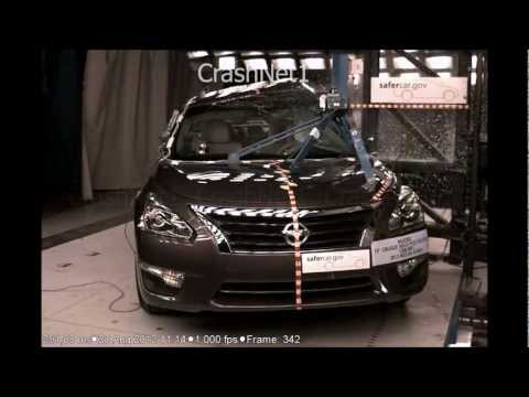 Video crash test Nissan Altima sedan since 2012