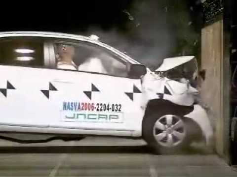 Видео краш-теста Toyota Corolla 2007 - 2009