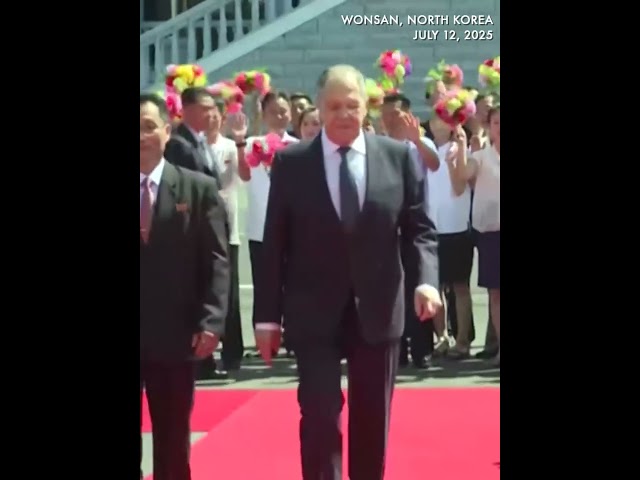 Russian foreign minister meets NKorean counterpart in Wonsan