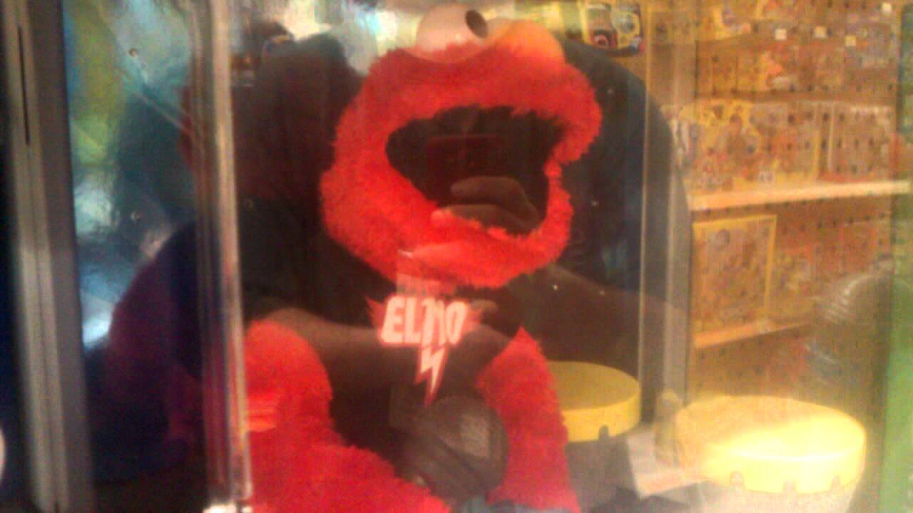 Elmo toy says who wants to die and kill james