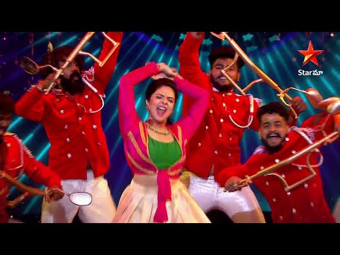 Sree Mukhi dances with Bigg Boss 4 contestants: Bigg Boss Utsavam- Promo Sree Mukhi dances with Bigg Boss 4 contestants: Bigg Boss Utsavam- Promo