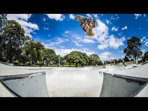 Session Sydneys Skate Terrain w/ Sorgente & Crew | Skate Escape