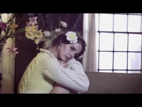 Lana Del Rey - Fashion's Night Out Welcome | 2012 | English