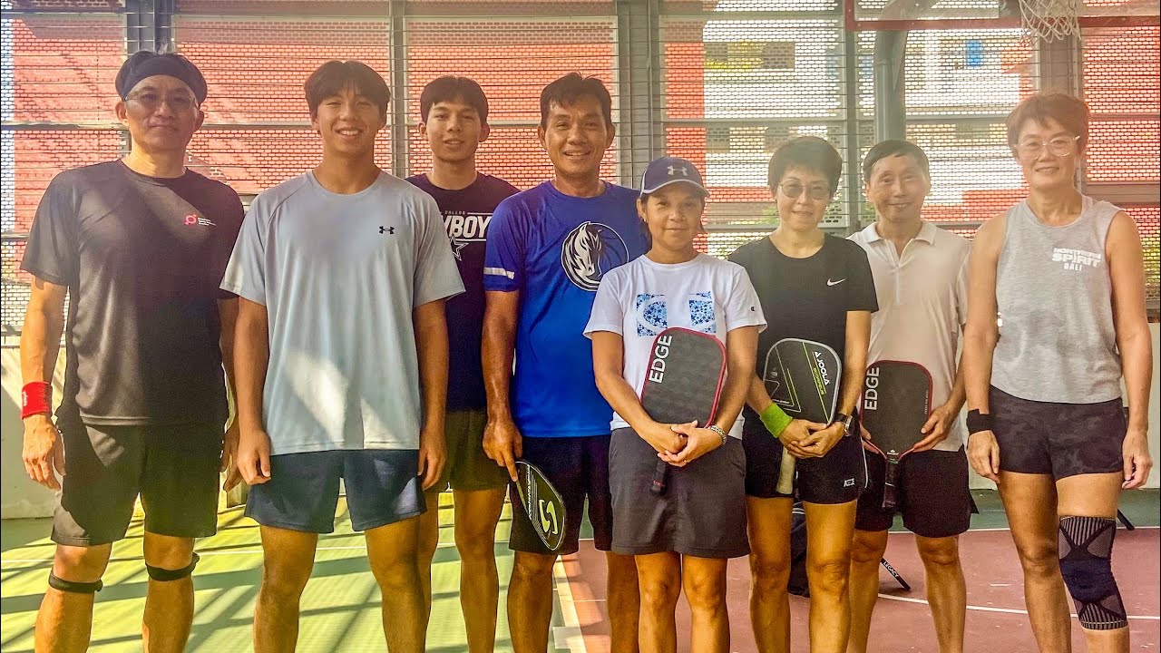 Playing with Singaporean Senior Pros Picklers in Bukit Batok, Singapore