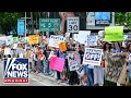 Court battles bubbling up to next level amid hands off protests: Shannon Bream