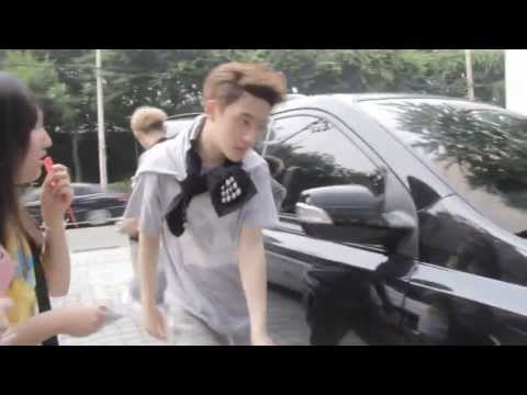 130630 EXO D.o Tao Sehun Baekhyun Kai @ S.M building 엑소 エクソ 事務所