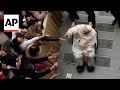 Pope Francis carried out his duties and met with believers until the end I AP explains