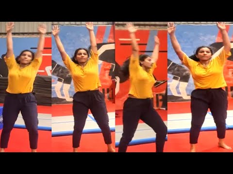 Anchor Vishnupriya shares latest workout video