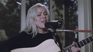 Stacey Kelleher - &quot;Make It Here&quot; // Live @ Treehouse Sessions