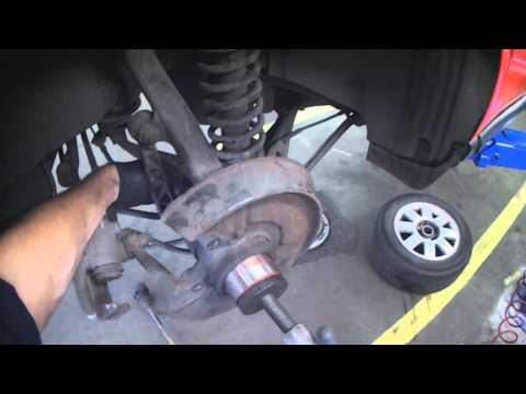 Audi A4 (B5) - (QUATTRO) - Rear Wheel Bearing Replacement