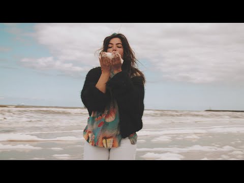 Abbey - The Days I've Spent With You (Official Music Video)