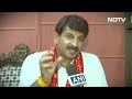 Priyanka Gandhi की झोली में होगी Raebareli सीट? Manoj Tiwari ने कही बड़ी बात | Congress | BJP  - 04:05 min - News - Video