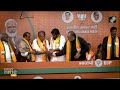 16 Tamil Nadu leaders join Bharatiya Janata Party in Delhi | News9