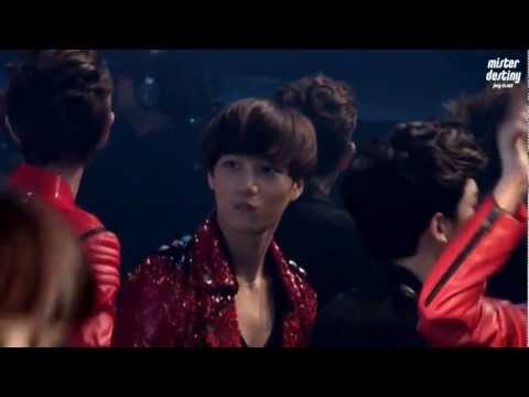 121130 2012 MAMA in Hong Kong - 강남스타일 즐기는 카이