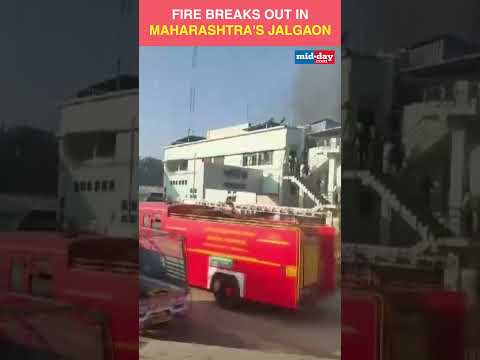 Maharashtra Massive fire erupts at car showroom in Kusumba Jalgaon 