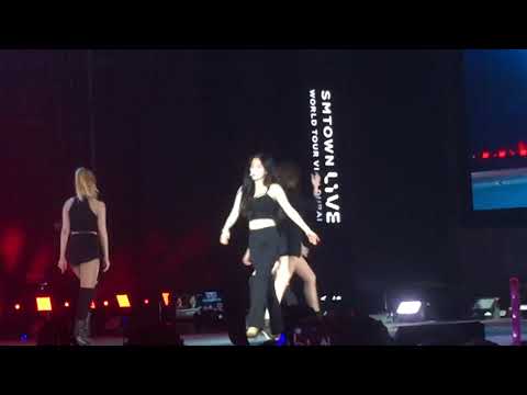 060418 SMTOWN live in Dubai Red Velvet - Irene and Seulgi GREEDY (Ariana Grande)