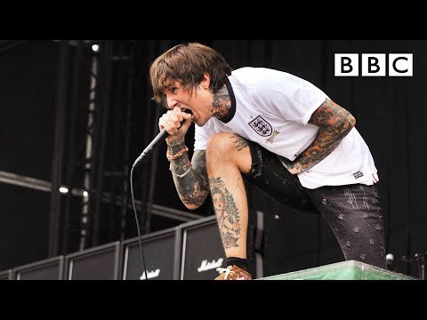 Bring Me The Horizon - Sleepwalking at Reading Festival 2013