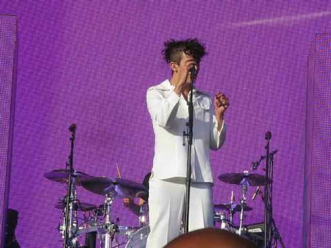 The 1975 - Somebody Else @ Glastonbury 2016