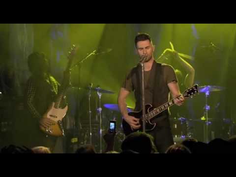 Maroon 5 The Sun (Live)