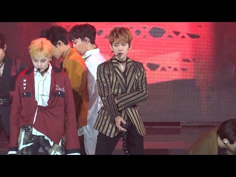 170222 Gaon Chart Music Awards, Monster+Lotto Baekhyun focus 백현