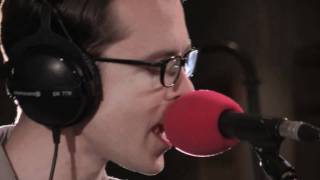 Tom Vek - Aroused in session for Zane Lowe on BBC Radio 1
