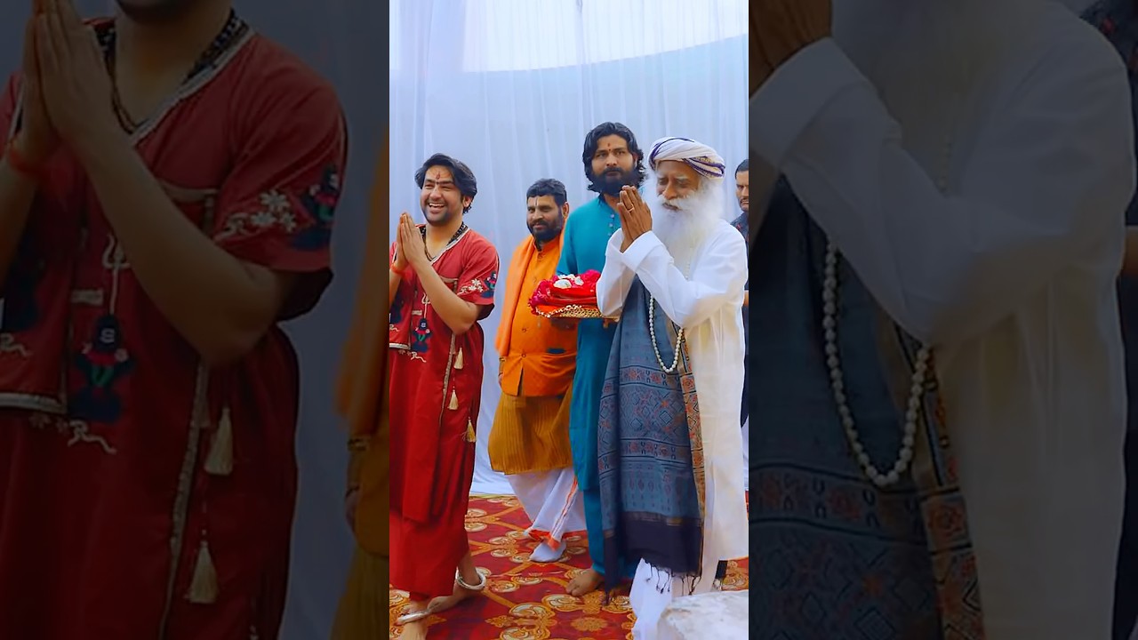 Bageshwar Dham Hosts Sadhguru | Sadhguru