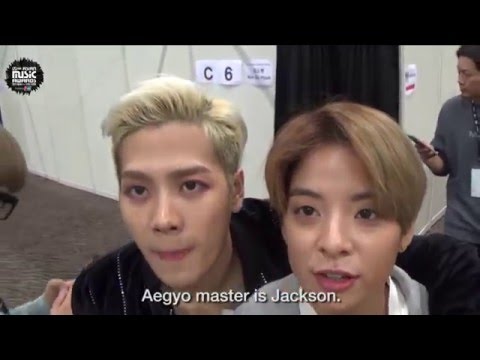 MAMA 2015: Amber & Jackson's Backstage Selfie Cam!