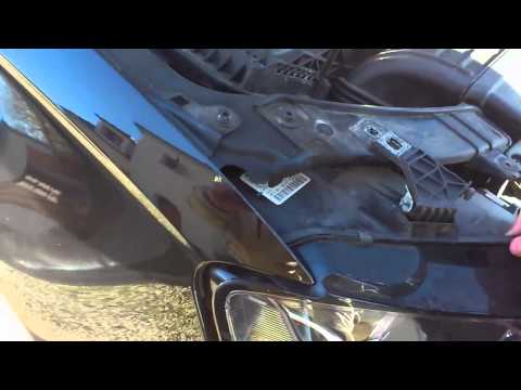 Audi A4 (B8) - Remplacement ampoule Xenon