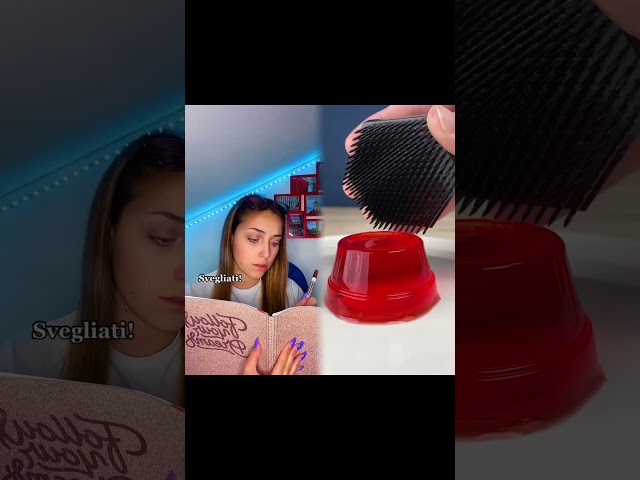 #MaestriDelPov :  il ragazzo più popolare viene messo in copia con la ragazza più Sfi*ata ma non sa