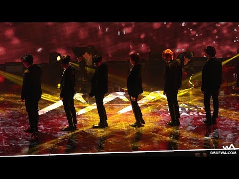 171115 슈퍼주니어 (Super Junior) 'Black Suit' 4K 직캠 @아시아 아티스트 어워즈 (AAA) 4K Fancam by -wA-