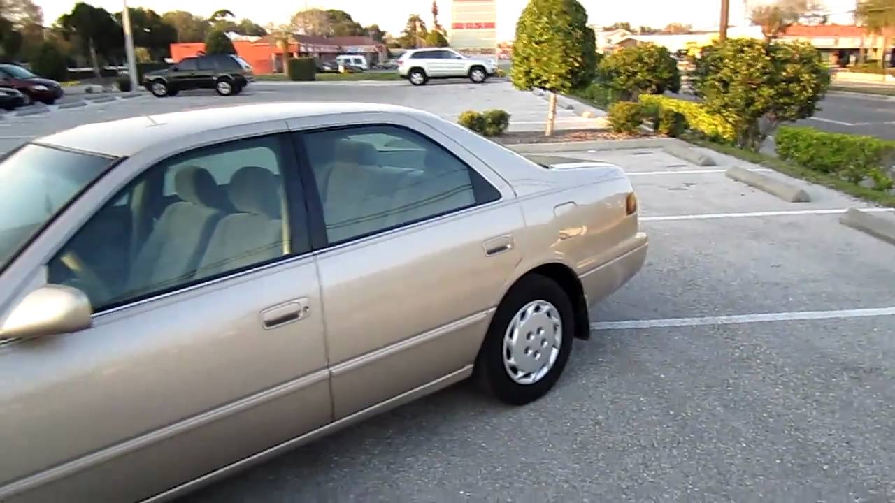 1999 toyota camry gold package #3