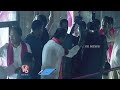 Lift In KCR Bus | KCR Bus Yatra In Mahabubnagar | V6 News  - 03:02 min - News - Video