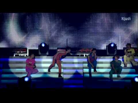 SHINee The 1st Concert in Japan (Lucifer and JoJo)