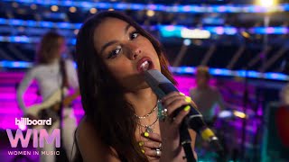 Olivia Rodrigo Performs Her Hit &#39;Deja Vu&#39; At the 2022 Billboard Women In Music Awards