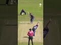 JJ Smit bamboozles the batter and Zane Green joins the party behind the stumps 💥