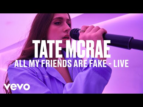 Tate McRae - all my friends are fake (Live) | Vevo DSCVR