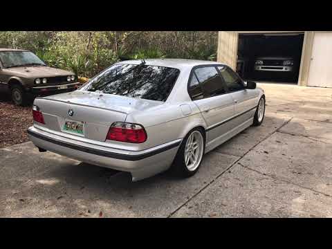 希少　激レア　ジグソーパズル　BMW　New V8 740iL 1500ピース 2001_bmw_740il_15320413785d565