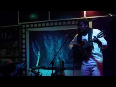 Rass NGANMO - Lenfant perdu (live)