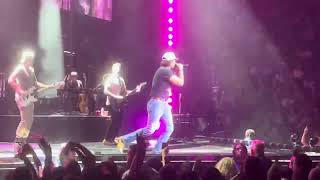 Russell Dickerson - MGNO (Live) - Mohegan Sun Arena, Uncasville, CT - 7/18/24