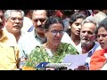 Vimalakka Pays Tribute with Song on Suravaram Sudhakar Reddy | V6 News  - 04:10 min - News - Video