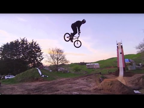 Jed Mildon Attempts World Record BMX Dirt Jumps - Dirt Dogs Ep 2