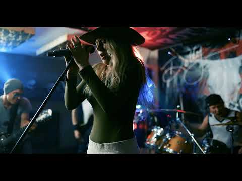 Ed Sheeran - Blow (COVER by DOLLY ROTTEN)