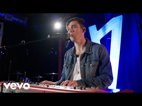 Lauv - Breathe (Live on the Honda Stage at iHeartRadio Austin)